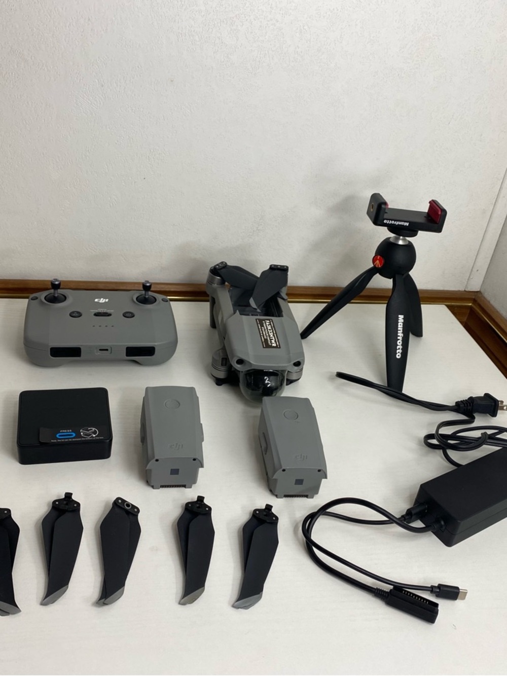 DroneDJI Mavic Air 2 drone